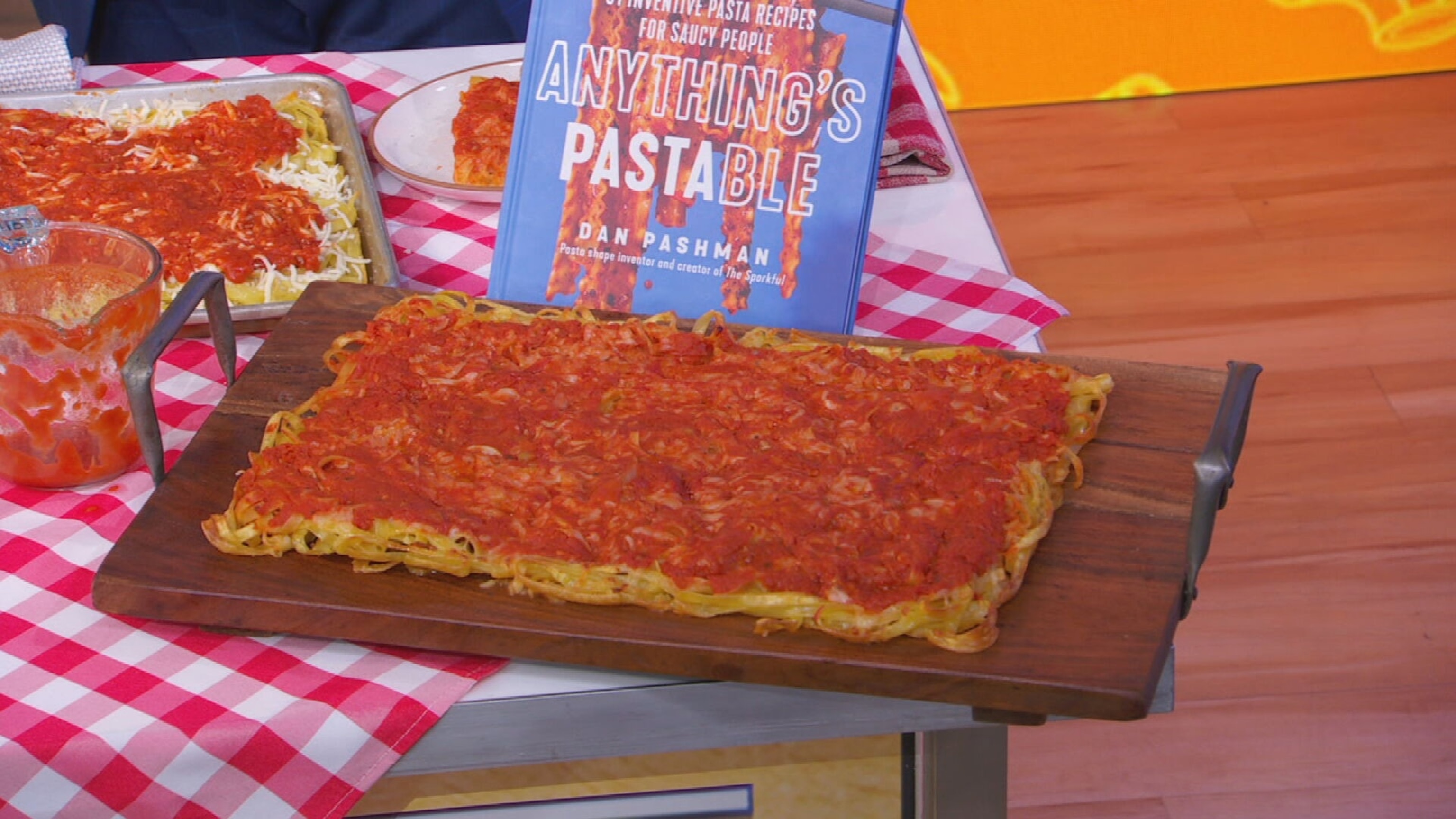 PHOTO: Dan Pashman cooks his pasta pizza on "Good Morning America," on March 18, 2024.